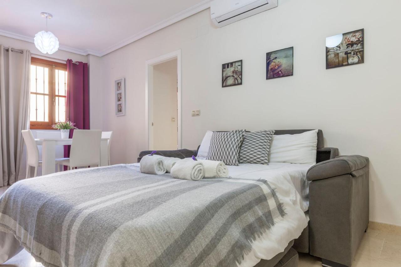 Apartamento Calle Sierpes Seville Luaran gambar