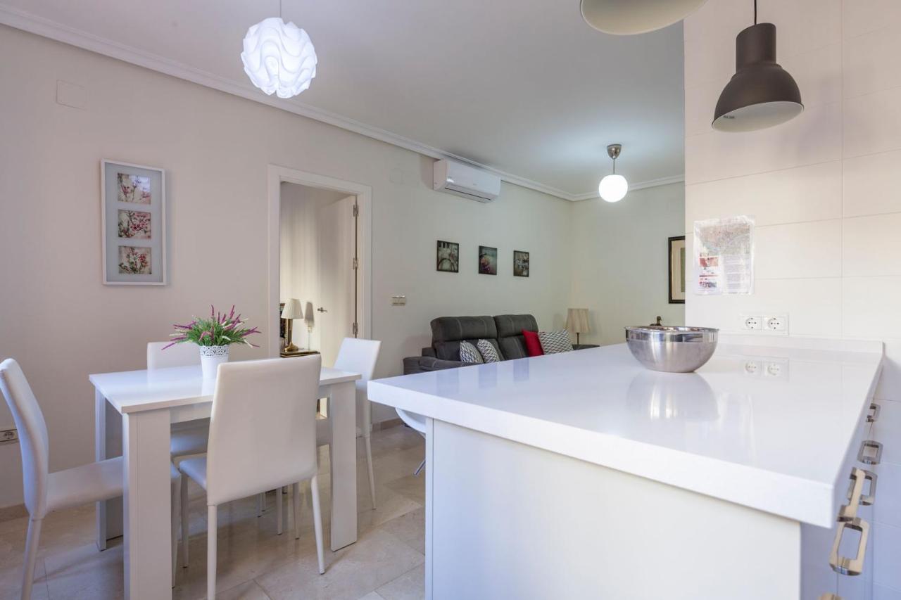 Apartamento Calle Sierpes Seville Luaran gambar